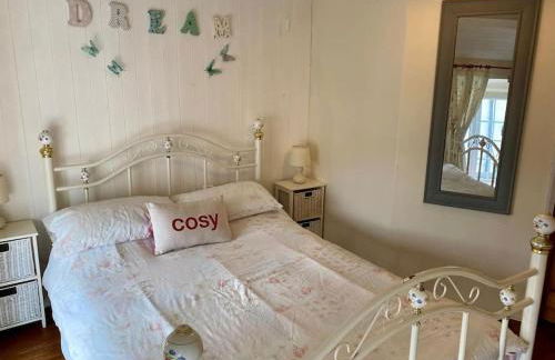 Snowdrop Stone Detached Cottage - Photo 22