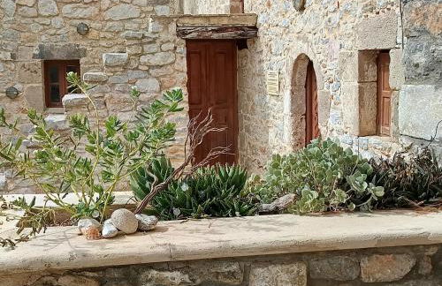 ILAKATI House, Megalo Horio village, Tilos Island - Foto 66