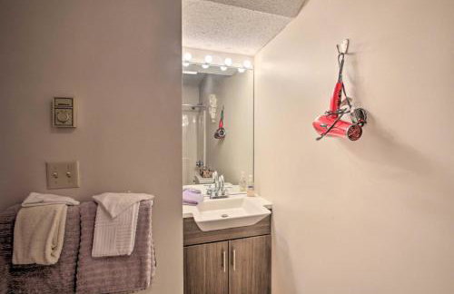 Resort Condo with Lake and Pool about 5 Mi to Flume Gorge! - Foto 20