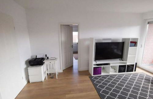 2 Zimmer Wohnung, Wallbox, Balkon, zentral - Photo 20