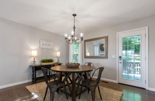 Explore Historic DT In This Cozy Open Air 5BR Stay - Foto 3