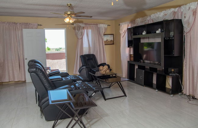 Beach-Pool-Sun-family-6 bedroom getaway - Foto 35