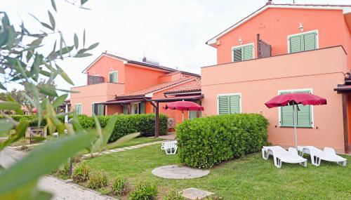 Residence with swimming pool in Mazzanta just 600 meters from the beach - Foto 2