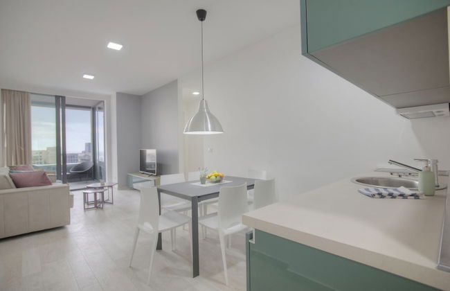 Royal Gardens Paradise - Photo 18