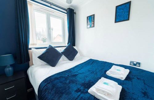 3BR House By Hyped Properties Short Term Rental Agency Birmingham Ideal For Contractors With Free Driveway Parking - Foto 3