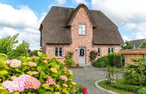 FriesenLodge Föhr mit Sauna und Kamin - Foto 1