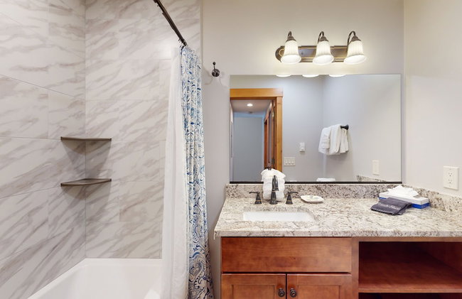 Pine Ridge Condominiums - Photo 33