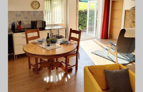 Cherry Cottage - Perfect base for two in beautiful Pembrokeshire - Photo 8