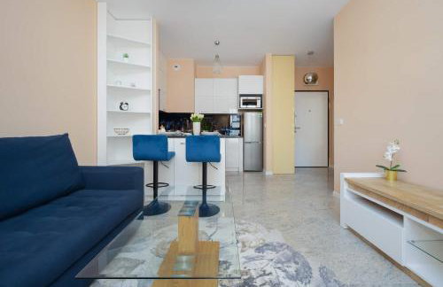 Bright Apartment Przyokopowa in the Centre of Warsaw with Parking by Noclegi Renters - Foto 7