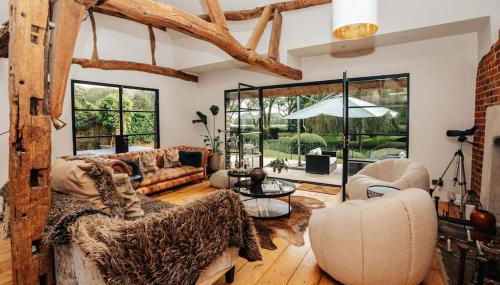 The Lakeside Viewing Gallery - Photo 2