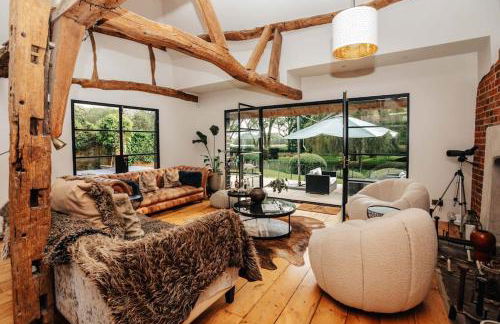 The Lakeside Viewing Gallery - Photo 2