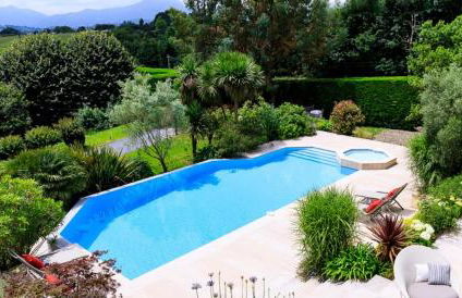 Spacieuse villa de vacances avec piscine privée - Foto 10