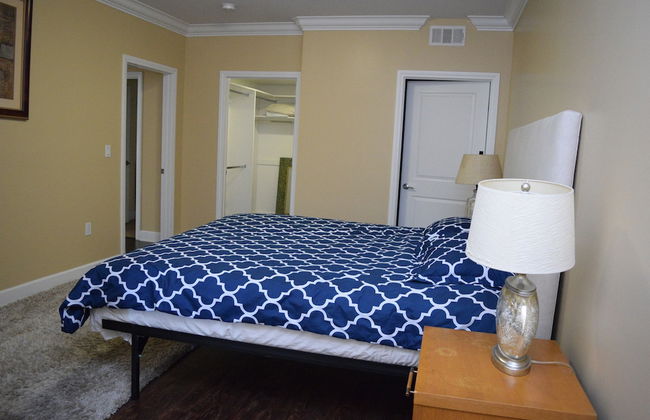 2 Bed 2 Bath in Studio City - Foto 15