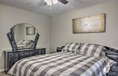 Modern Mountainside House - Photo 10