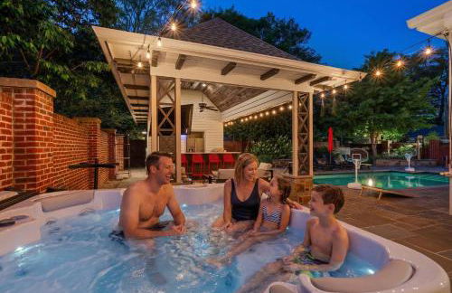 Pool Outdoor TV Fire Pit Game Room - Foto 32