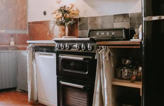 Unique historical home, middle of the village, bath & patio - Foto 33