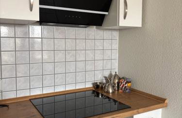 Zentrales, modernes Apartment mit Balkon, Küche & Garage - Foto 21