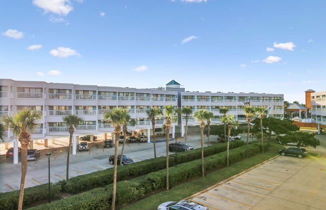 Casa Del Mar 208 - Red, White & Beach - Foto 1