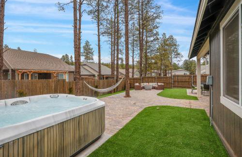 Windtree Retreat Hot Tub Pet-Friendly Fire Pit Near Downtown - Foto 22
