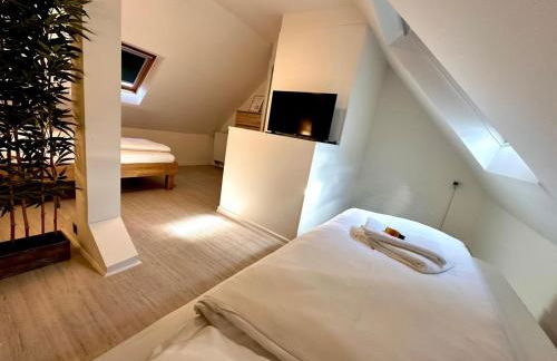 Relax Home Eschweiler Sauna & Gemütlichkeit, WLAN, Netflix, Kingsize Betten, Enspannung - Foto 22