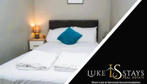 Luke Stays - Front Street - Foto 1