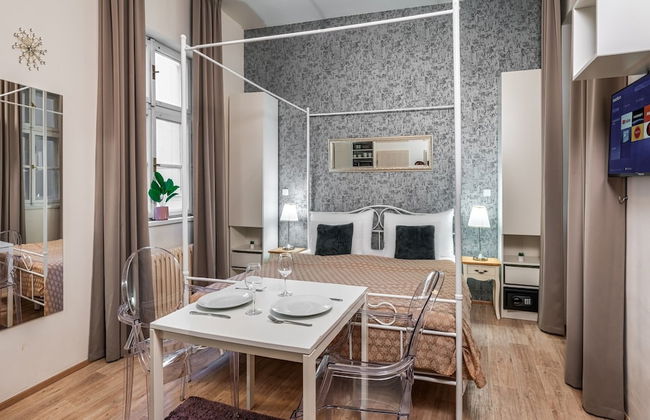 7 Tales Apartments by Adrez Living - Photo 21