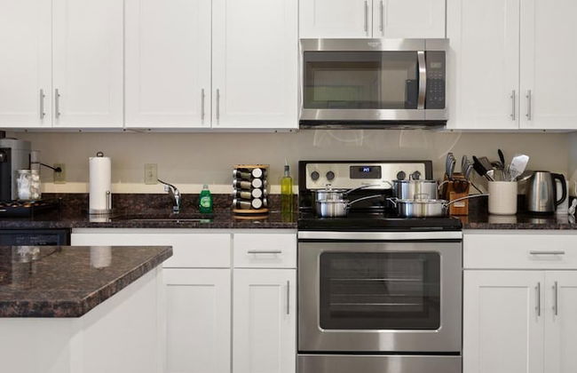 Comfortable Old Town Alexandria Patio Near DCA - Foto 29