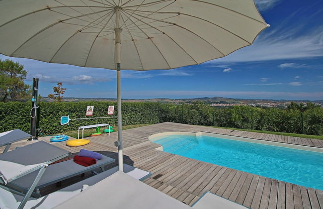 Cottage in Montelabbate With Pool, Garden, Bbq, Parking - Foto 61
