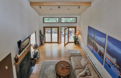 The Pine River Pond Premier Lakehouse 4BR High-End Retreat - Foto 1