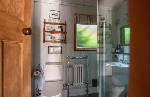 Little Kestrel Cabin - Photo 27