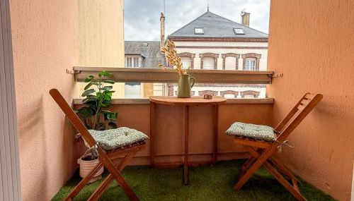 Studio charmant avec balcon en centre-ville - Photo 3