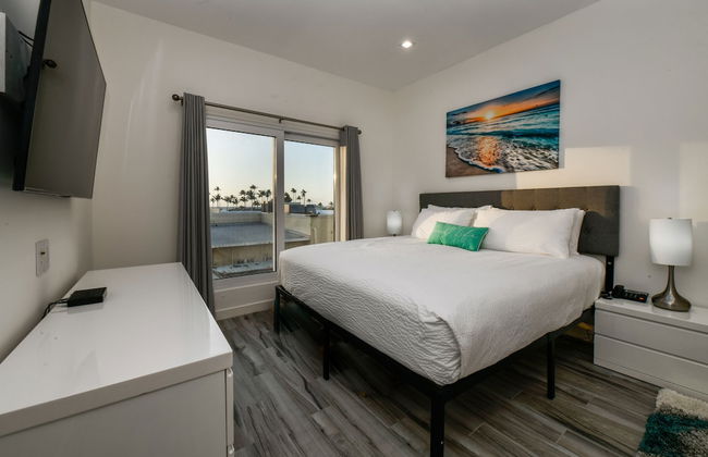 Luxury 2-bedroom Condo Right on the Strip in Palm Beach - Foto 5