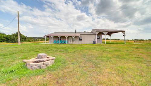 Peaceful Vinita Home with Fire Pit 11 Mi to Lake! - Foto 3