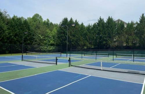 Walk to Helen Downtown-Gated Golf Resort - Foto 49