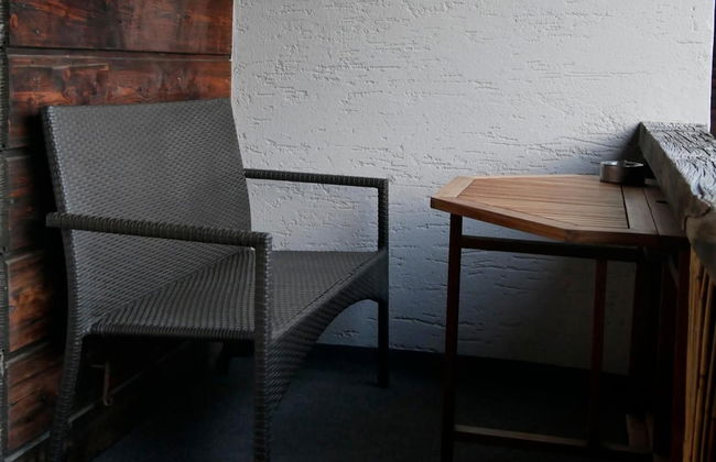 Apartment - Sleeps 3 - Balcony - Garden - Foto 13