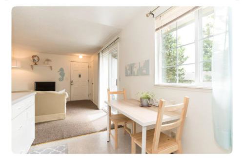 Contemporary Marine 2bed 1bath apartment in Kent - Foto 15