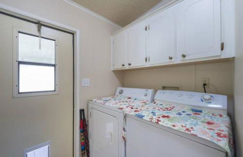 Disney Backyard Oasis - Foto 6