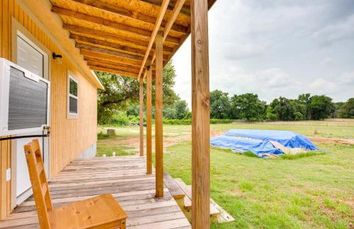 Thackerville Getaway with Porch - Near WinStar! - Foto 24