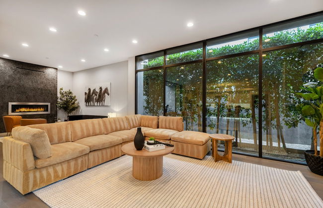 Coldwater Canyon - A Sophisticated & Elegant Estate - Foto 28