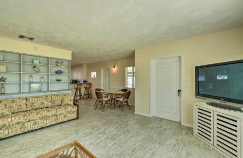 Venice Home w/ Fire Pit & Grill: 2 Mi to Beach! - Foto 6
