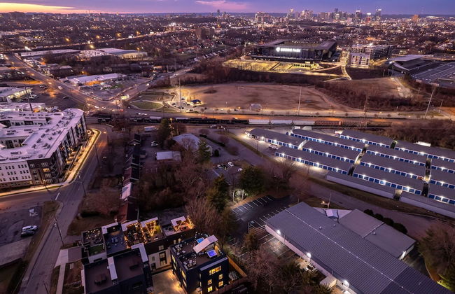 Luxury Hot tub Rooftop Deck Game Room Nashville - Foto 59