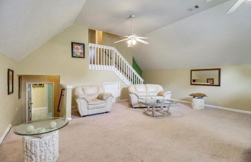 Spacious Richmond Hill Hideaway with Deck! - Foto 26