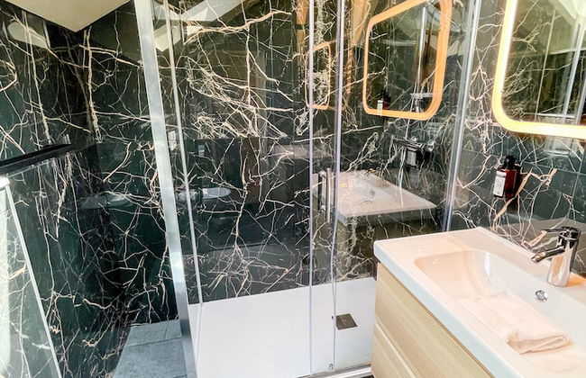 La Collégiale - Etablissement de charme - Foto 18