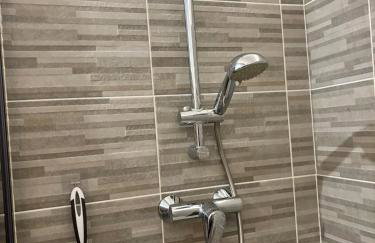 New apartment near Paris with balcony and free parking - Foto 25