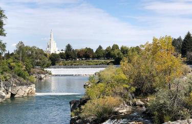 Falls & Fields-Stylish Stay in the Heart of Idaho Falls - Foto 25