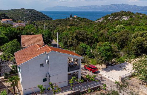 2 Bedroom Stunning Apartment In Osobljava - Foto 8