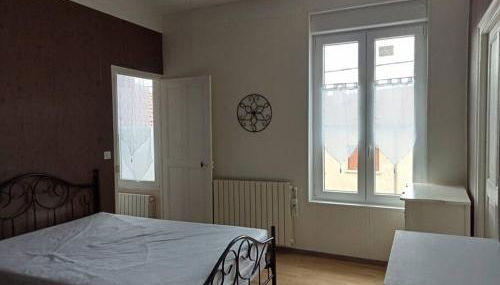 F2 1ER ETAGE - 5 min du Lac de Madine - Foto 3