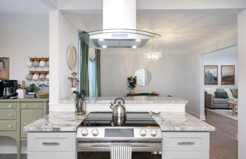 Family Friendly 4 BR Home Close To Downtown CLE! - Foto 22