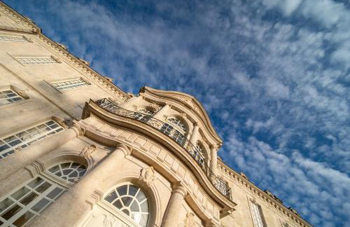 Les calèches de l'Hôtel de Beaumont - Foto 25