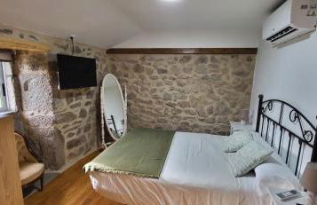 Casa Cerralleiro. Casa vacacional en Parada de Sil. Ribeira Sacra. - Foto 2